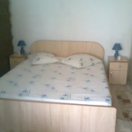 Emy Guest house