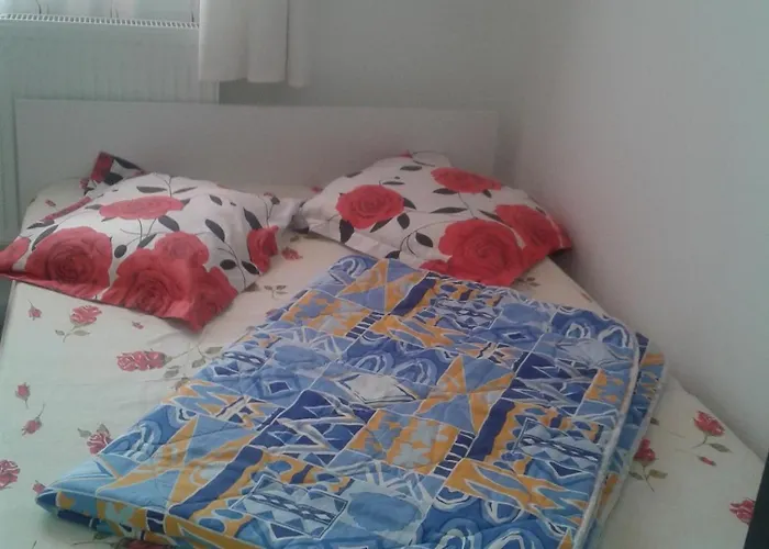 ゲストハウス Emy