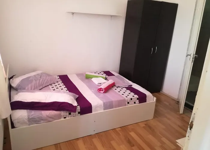 ゲストハウス Emy